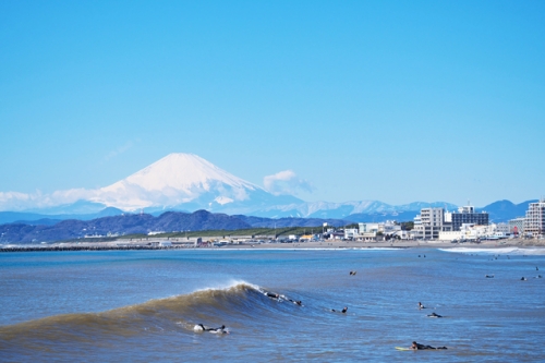 茅ヶ崎海岸から見た富士山