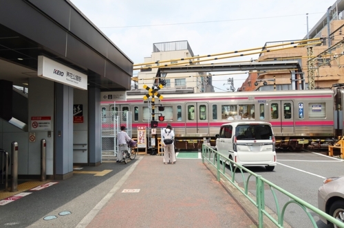 芦花公園駅前